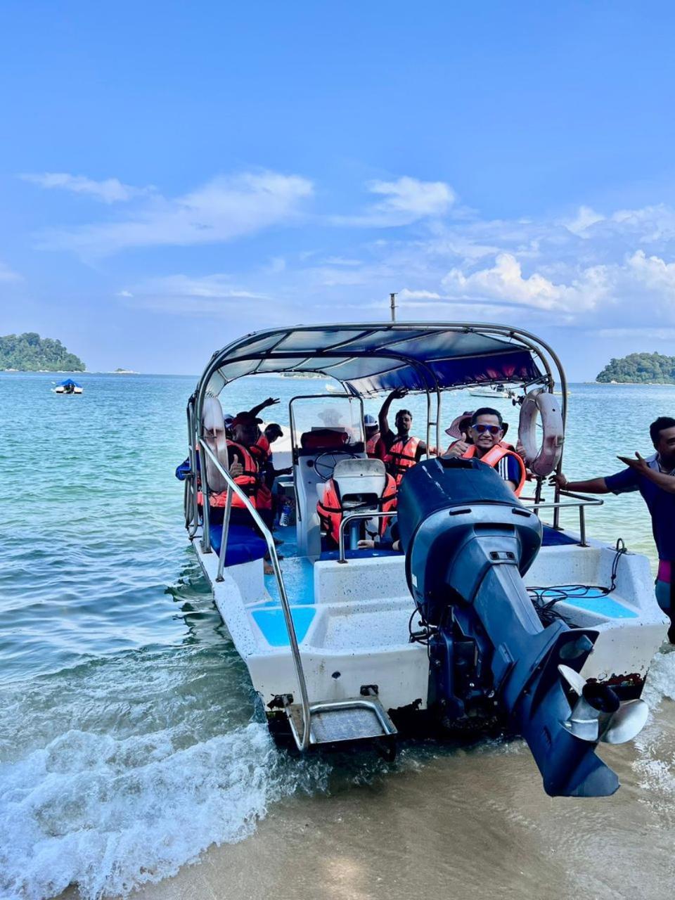 Resort Pangkor Sandy